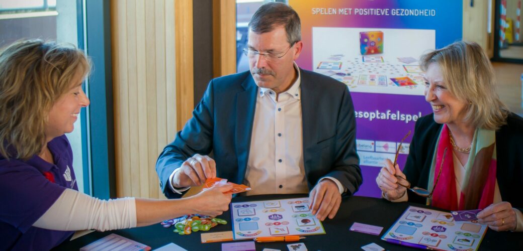 Verslijten Tochi boom Edelsteen Nieuw spel Alles op Tafel? gelanceerd - Institute for Positive Health